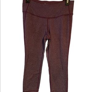 Old Navy Active  Go Dry legging capris